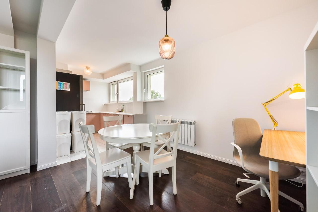Saska Kepa Green Apartment Varšava Exteriér fotografie