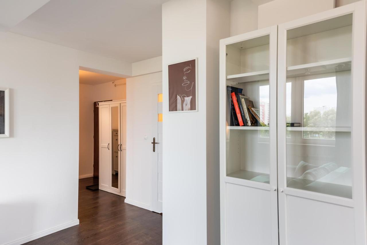 Saska Kepa Green Apartment Varšava Exteriér fotografie